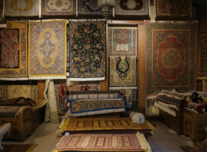Protect Delicate Silk and Wool Rug During Holiday Gatherings
