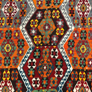 Afganistan Kilim Rug - 5'10" x 11'10" - Rug District