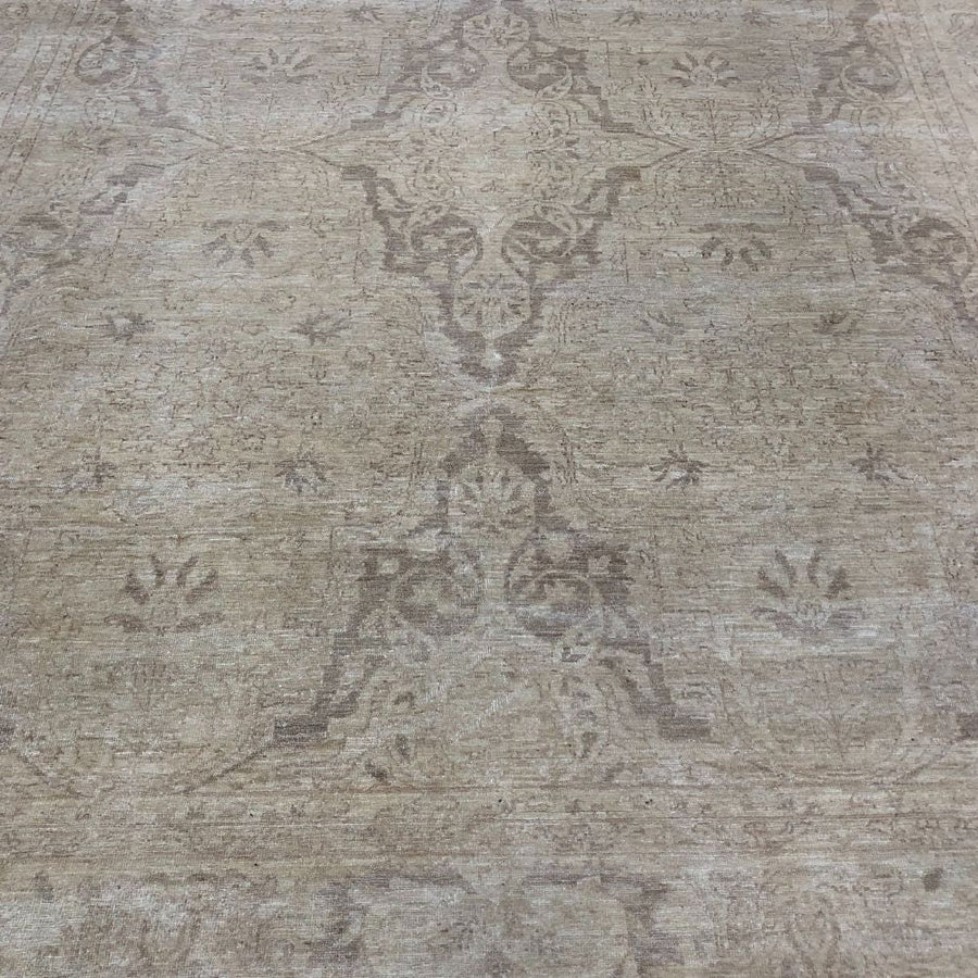 Indian Rug - Sultaband 8'9" x 11'7"