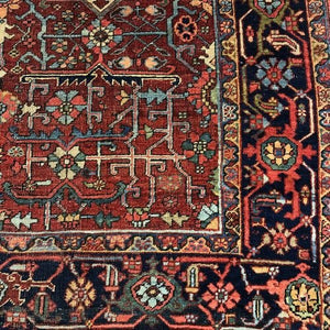 Persian Rug Heriz 6'5" x 9" - Rug District