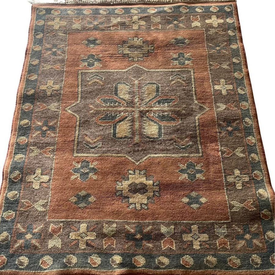 Turkish Rug - Konya 3'8" x 4'5"